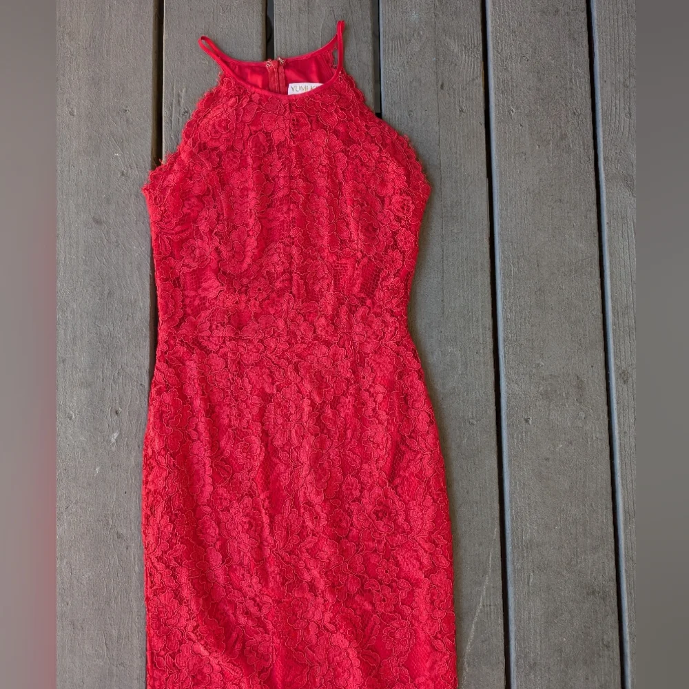 Yumi‎ Kim Red Lace Halter Fitted Bodycon Sheath Dress S Cocktail - Picture 6 of 8